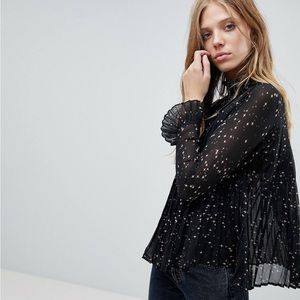 Vila Star Print Frill Blouse